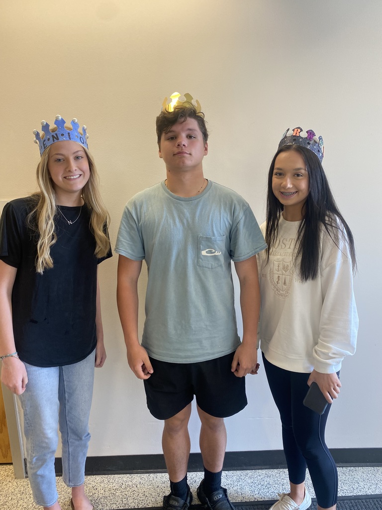 Senior Crowns